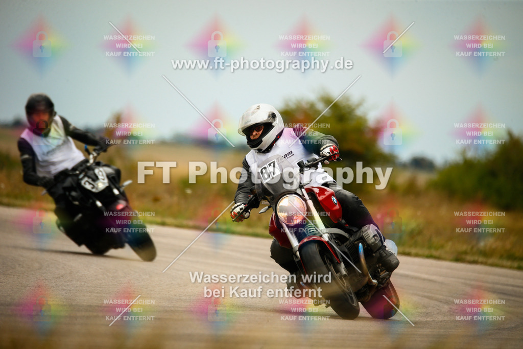 _MOT6861 | Hier findet Ihr Bilder von Touristenfahrten auf der Nürburgring Nordschleife oder von anderen Veranstaltungen die ich besucht habe. Viel Spass beim Durch Schauen 