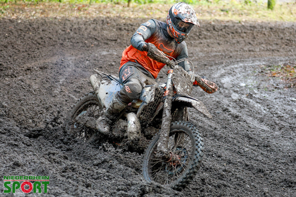 OpenTrack2024_Samstag_241 | Bildergalerie von Sport-Ereignissen aber auch von weiteren spannenden Dingen - nicht nur vom Niederrhein. In Anlehnung an den bekannten Spruch von Hanns Dieter Hüsch heißt das Motto: "Niederrhein ist überall".  - Realisiert mit Pictrs.com