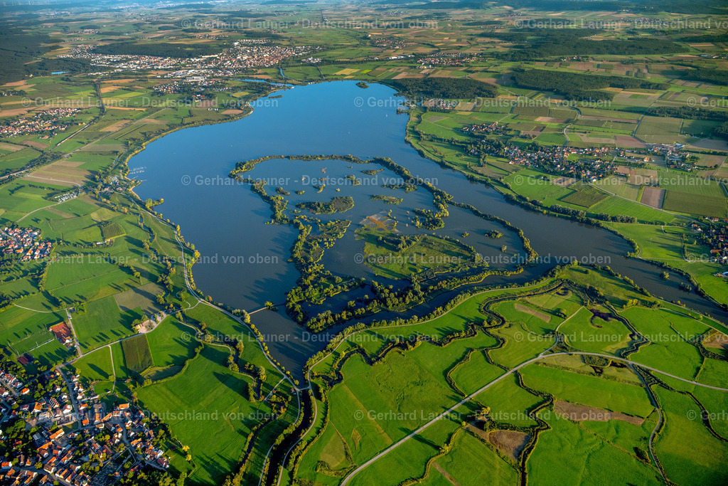 4051056 | MUHR AM SEE 03.09.2021 Uferbereiche der See- Insel und Vogelfreistätte Flachwasser- und Inselzone im " Altmühlsee " in Muhr am See im Bundesland Bayern, Deutschland. Weiterführende Informationen bei: NABU - Naturschutzbund Deutschland e.V.. // Lake Island " Altmuehlsee " in Muhr am See in the state Bavaria, Germany. Further information at: NABU - Naturschutzbund Deutschland e.V.. Foto: Gerhard Launer