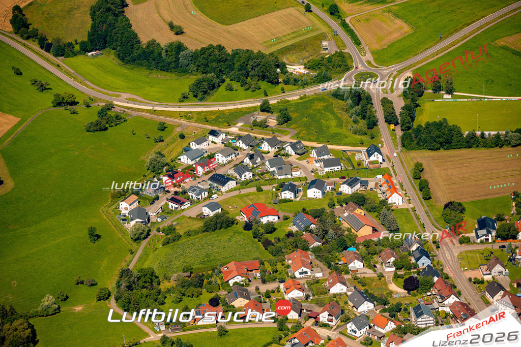 Das Luftbild zeigt : Bargau Schwäbisch Gmünd - Die Luftaufnahme wurde 2024 vom UL-Flugzeug aus erstellt ( keine Drohne ) - Hochauflösende Luftaufnahme - Für grossformatige Ausdrucke geeignet. Die Geschenkidee !Mit Lizenz und Bildrechte bestellbar