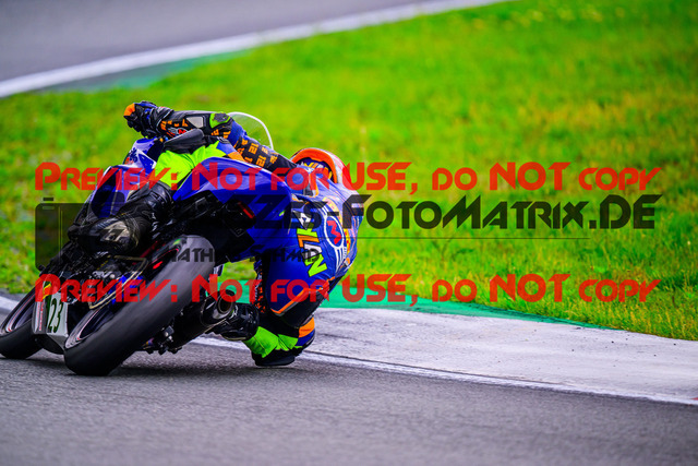 MaZZes_FotoMatrix_240531_6007705_2216 | SSP300