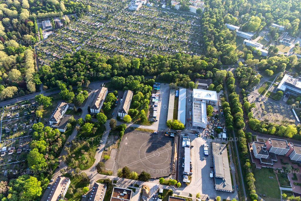 Luftbild: KIT Campus Ost im Ortsteil Rintheim in Karlsruhe im Bundesland Baden-Württemberg in Deutschland. Foto: IMG_120511.jpg vom 23.04.2020 durch Werner Riehm/FLY-FOTO.de