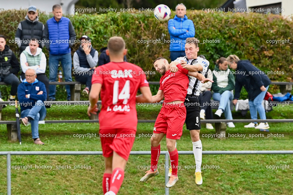 SVG Bleiburg vs. SAK 23.9.2023 | #23 Kristjan Sredojevic SAK, #8 Marcel Florian Primozic SVG Bleiburg, SVG Bleiburg vs. SAK 23.9.2023, SVG Bleiburg vs. SAK am 23.09.2023 in Bleiburg (Karl Kornberger Stadion), Austria, (Photo by Bernd Stefan)