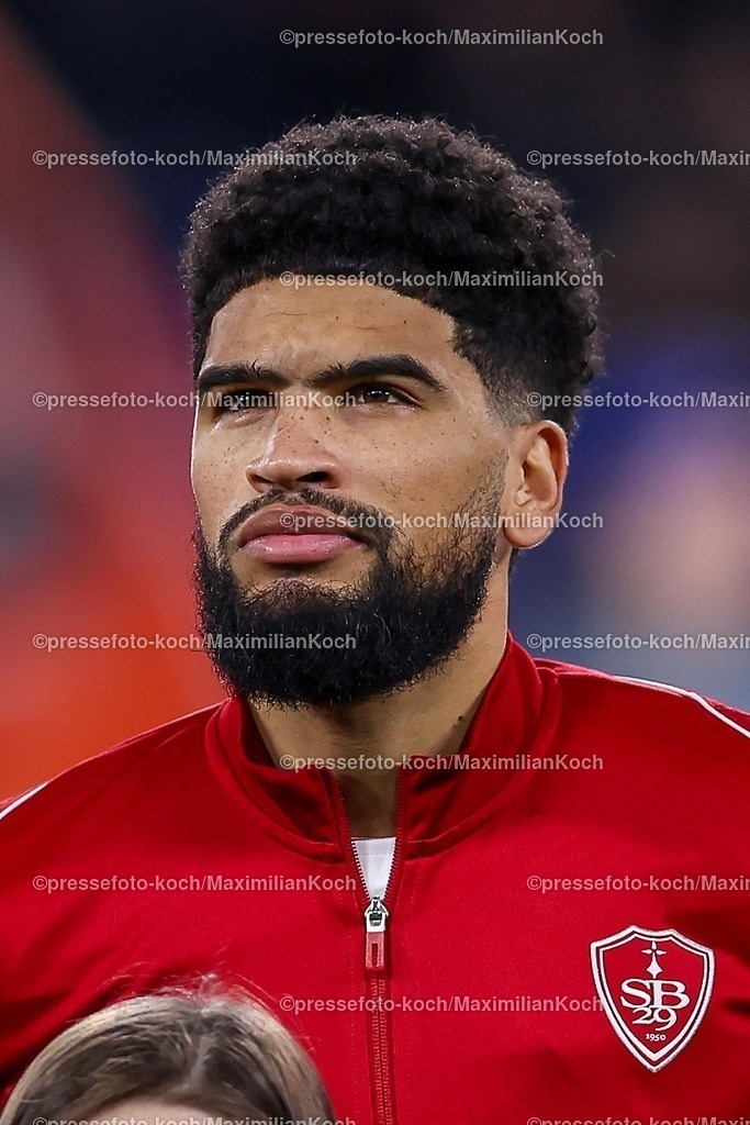 UCL22012502049 | 22.01.2025, Fußball, UEFA Champions League, Schachtar Donezk - Stade Brestois 29, Arena AufSchalke Gelsenkirchen, 7. Spieltag Saison 2024 2025: Mahdi Camara (Stade Brest #45)