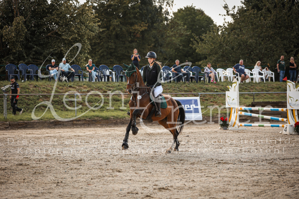 24.FrSpA00109 | Leoni Ertmer Photography - Realisiert mit Pictrs.com