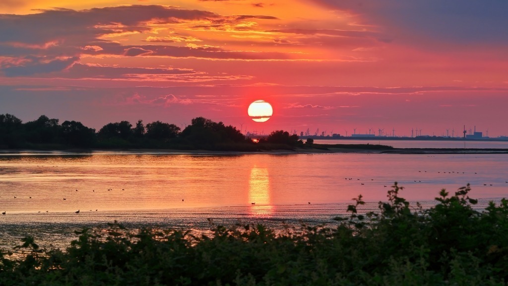 Z73_6691_nN | Küste Glückstadt - Realisiert mit Pictrs.com