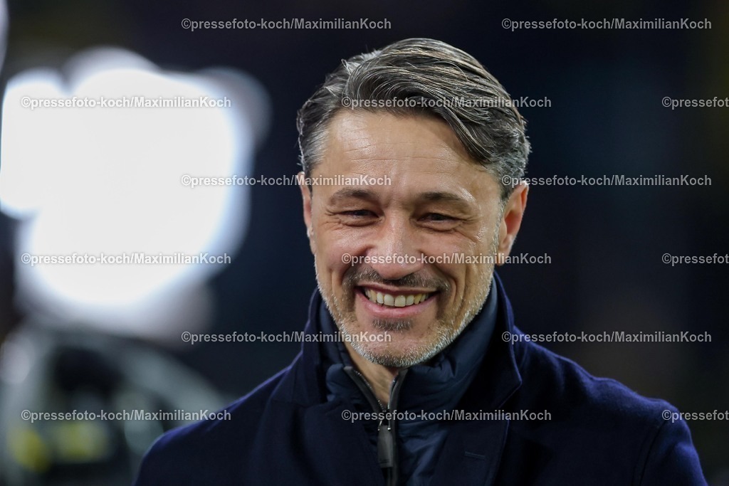 BVB13012601003 | 13.01.2026, Fußball, Borussia Dortmund - SV Werder Bremen,, 1. Fußball Bundesliga, 17. Spieltag, Signal Iduna Park, Saison 2025 2026: Cheftrainer Niko Kovac (BVB #hc) lachend Freude  DFB regulations prohibit any use of photographs as image sequences and or quasi-video.