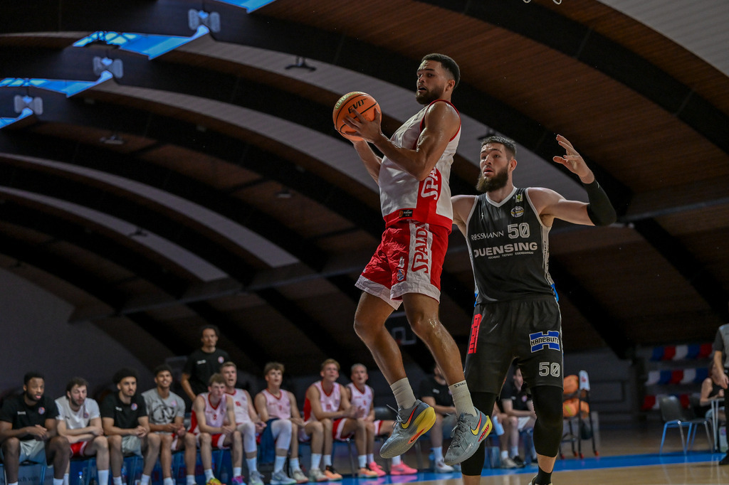 rsk_076 | Fotos von Basketballspielen aus dem Raum NRW fotografiert von Gero Mueller-Laschet und Daniel Schaefer - Realisiert mit Pictrs.com