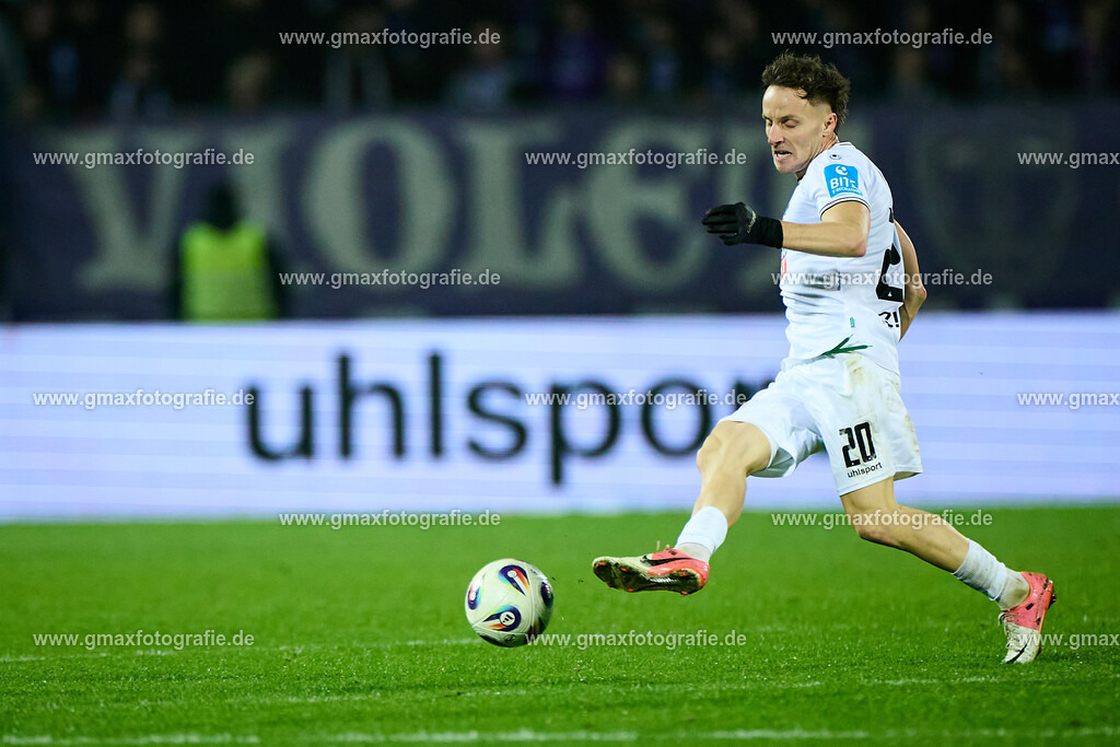 GER, SSV Ulm vs. VFL Osnabrueck, Fussball 18. Spieltag, 3. Liga, Spielzeit 2025/2026, 12.12.2025 | GER, SSV Ulm vs. VFL Osnabrueck, Fussball 18. Spieltag, 3. Liga, Spielzeit 2025/2026, 12.12.2025Foto: Gerald Oelze-de Stoppany