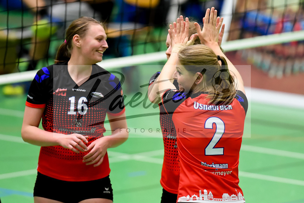 VCOBWA20211106_146 | Volleyball, Frauen:   bei dem Spiel der 3. Liga West zwischen VC Osnabrueck und SV BW Aasee in der Schlosswallhalle am 06.11.2021 in Osnabrueck, Deutschland. - Realisiert mit Pictrs.com