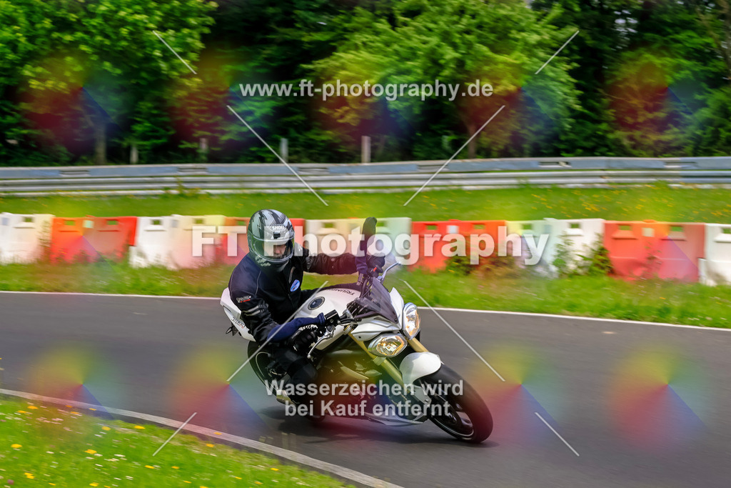 VBK-7273 | Hier findet Ihr Bilder von Touristenfahrten auf der Nürburgring Nordschleife oder von anderen Veranstaltungen die ich besucht habe. Viel Spass beim Durch Schauen 