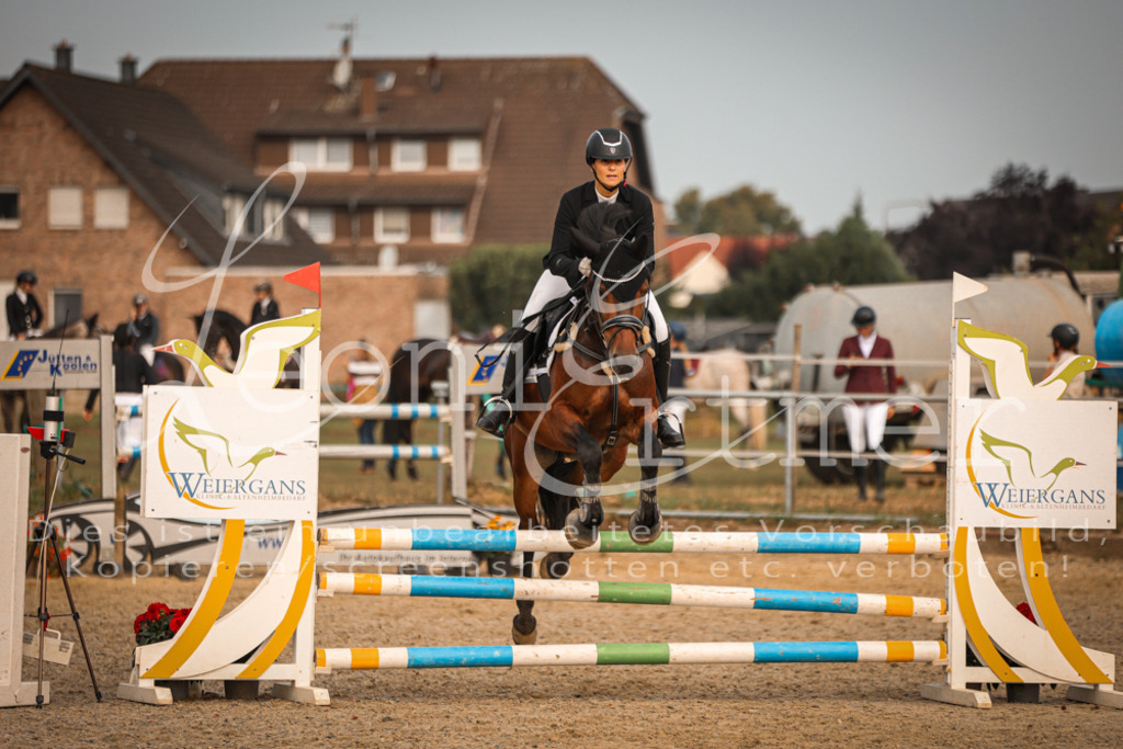 20.SaSpGS00346 | Leoni Ertmer Photography - Realisiert mit Pictrs.com