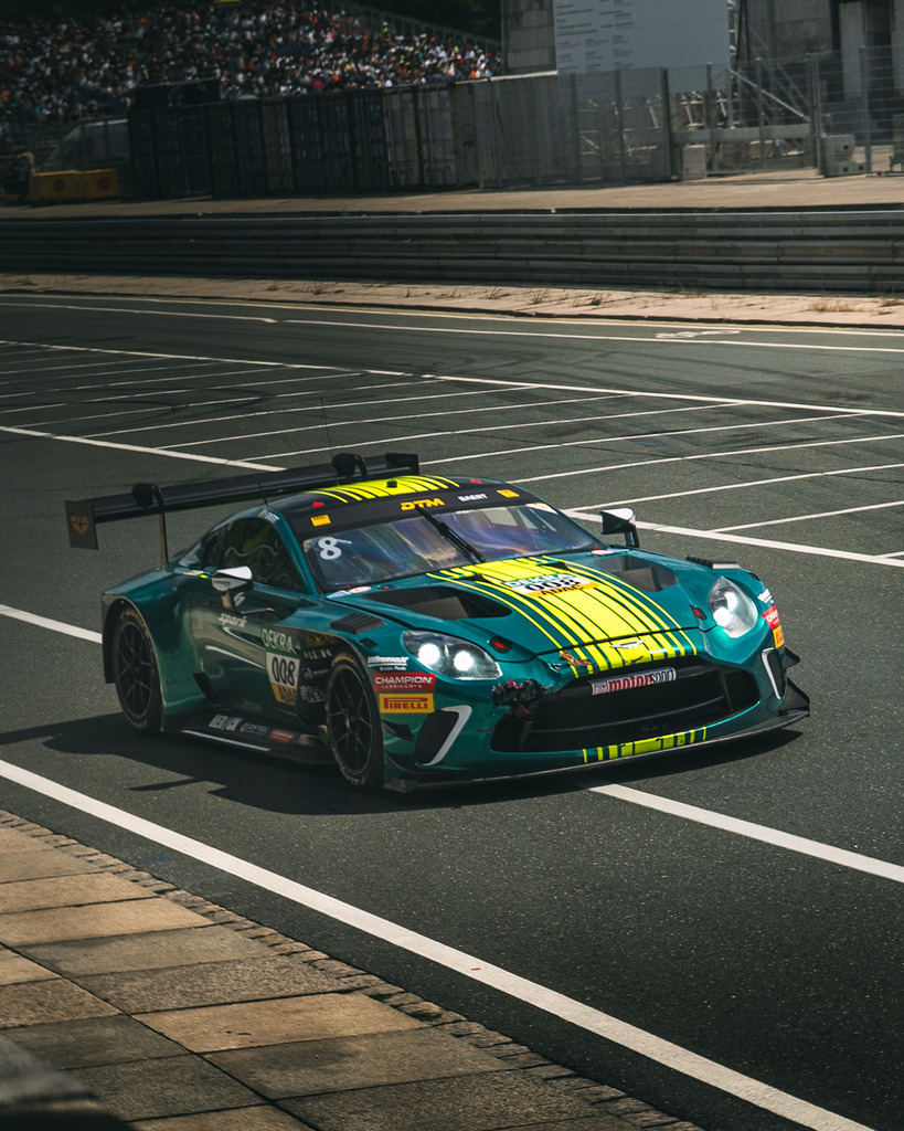 TXO03025 | Exklusive Motorsport-Fotografie aus Leipzig von TXO Media – für Rennfahrer, Teams & Sponsoren. Sausemuth liefert starke Bilder, die Emotion zeigen. Jetzt buchen & glänzen! - Realisiert mit Pictrs.com