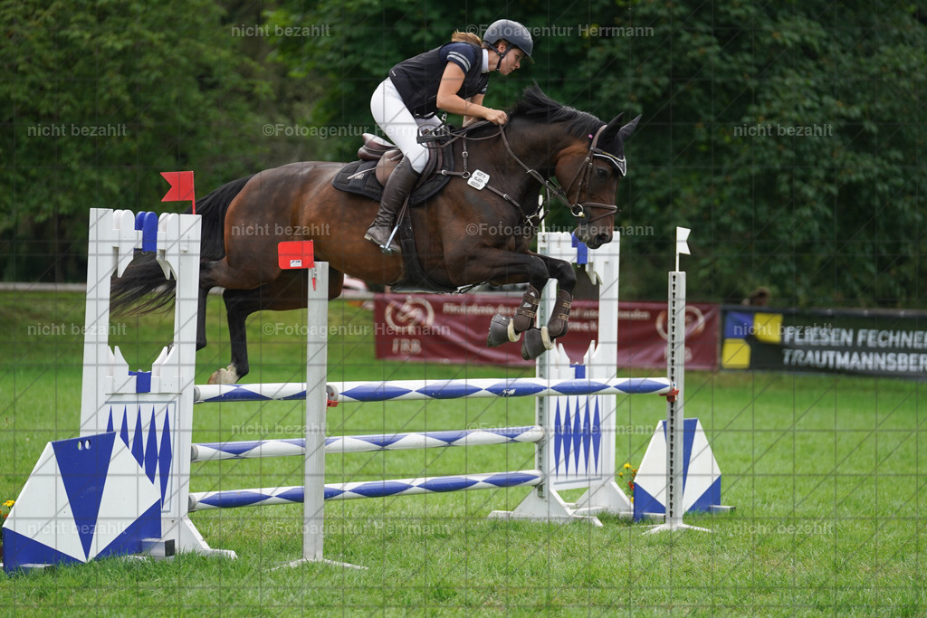 20240706-FAH06333 | Grafing Turnierfotos, Reitverein Ebersberg, Turnierfotografen Bayern, reitsportbilder, Pferdefotograf, reitsportfotograf, Sportbilder, Reitsportfotografie, Fotoagentur Herrmann, Turnierfotograf