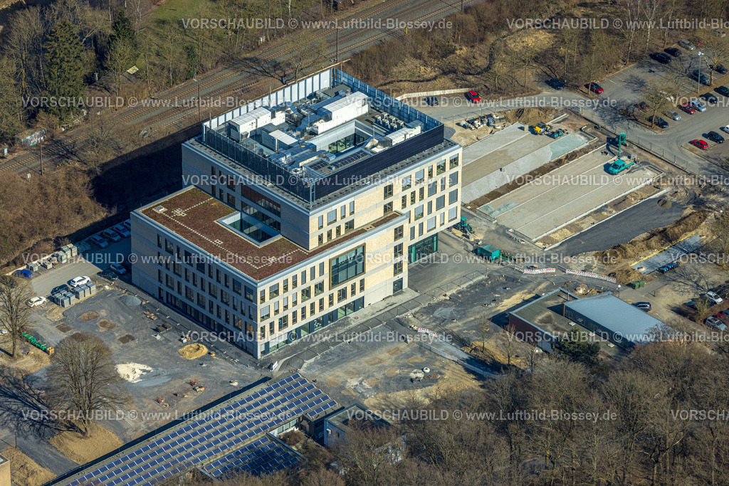 Arnsberg250305595 | Luftbild, Baustelle und Neubau am Berufskolleg Technisch-gewerbliche Schulen am Berliner Platz, Hüsten, Arnsberg, Sauerland, Nordrhein-Westfalen, Deutschland
