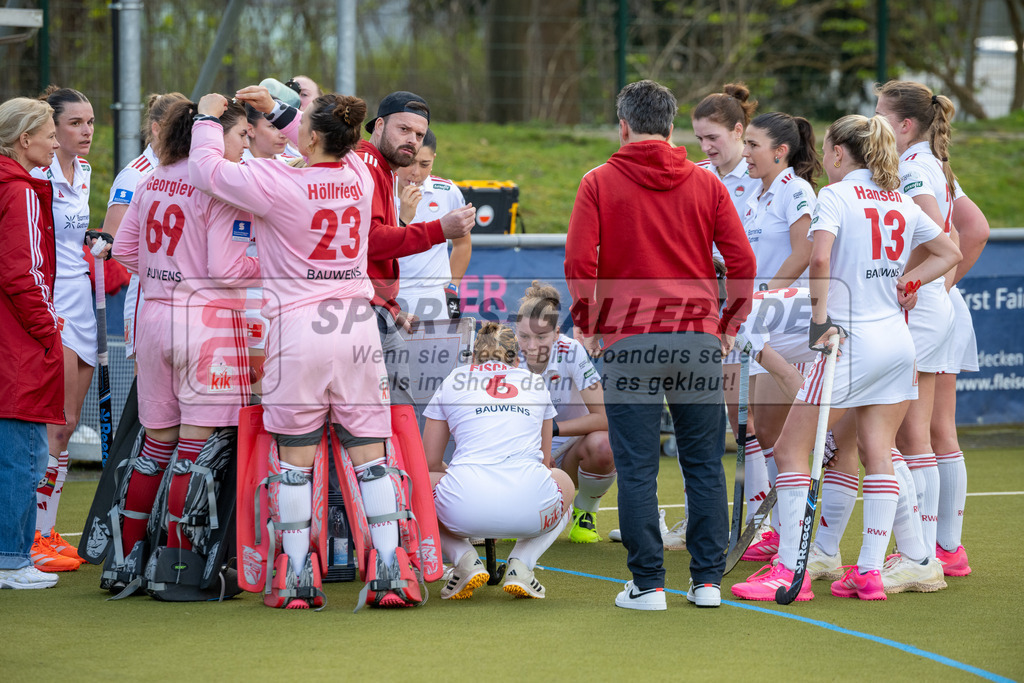SFE_20260321_0103 | Köln, Deutschland, 21.03.26: Feldhockey 1. Bundesliga Damen zwischen Rot-Weiss Köln - Bremer HC im REWE Sportpark am 21.03.2026 in Köln, Deutschland. (Foto von Stephan Fehrmann)Köln, Germany, 21.03.26: Feldhockey 1. Bundesliga Damen between Rot-Weiss Köln - Bremer HC in REWE Sportpark at 21.03.2026 in Köln, Deutschland. (Foto from Stephan Fehrmann)