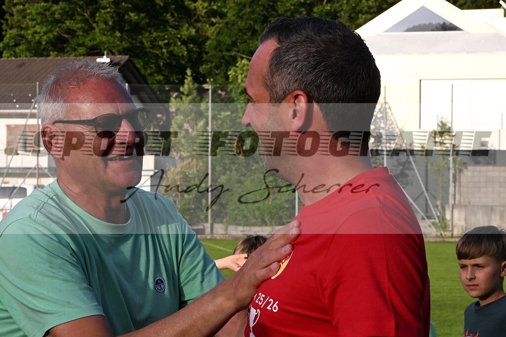 aaaaDSC_6769 | Kaufen Sie Sportbilder im Onlineshop von Andy Scherrer Sportfotografie. Faszinierende Bilder von Sportevents aus der ganzen Schweiz. Fussball, Frauenfussball, Unihockey, Handball, Schwingen und weiteren Sportarten. - Realisiert mit Pictrs.com