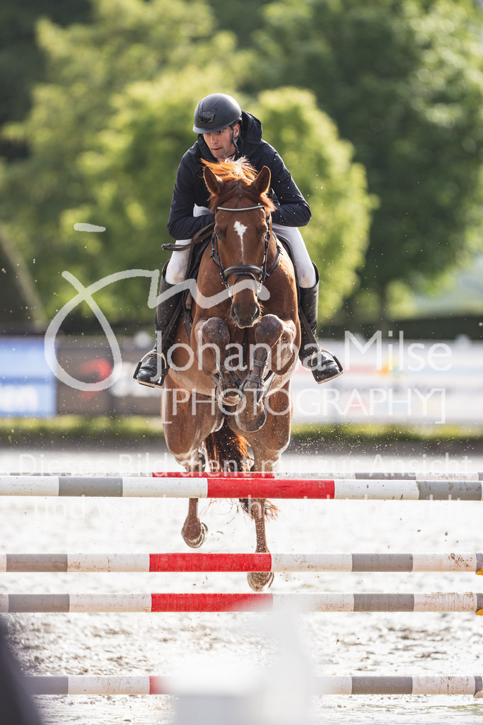 2605_MayDays_14_Zwei-Ph_M2-415 | Deine schönsten Turniermomente als professionelle Fotos! Entdecke hochwertige Pferdesport-Fotografie im Online-Shop. Jetzt Fotos finden & bestellen!