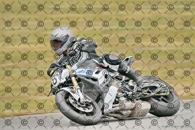 25bt05-1414 | markuskiefer.com - Realisiert mit Pictrs.com