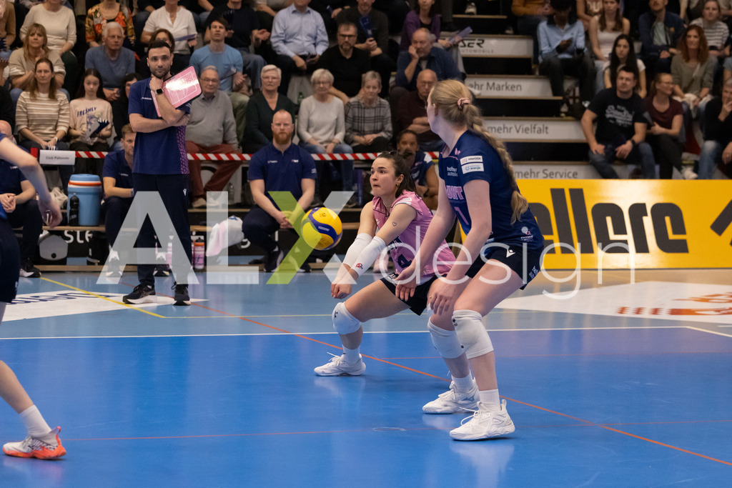 Volleyball I Frauen I Saison 2025-2026 I Volleyball NLA | Women I 1/2 Finals I  VC Kanti Schaffhausen - Sm'Aesch Pfeffingen I 22.03.2026 | 14 Romina Schnyder (CH) (Sm'Aesch Pfeffingen) – Libera - Realisiert mit Pictrs.com