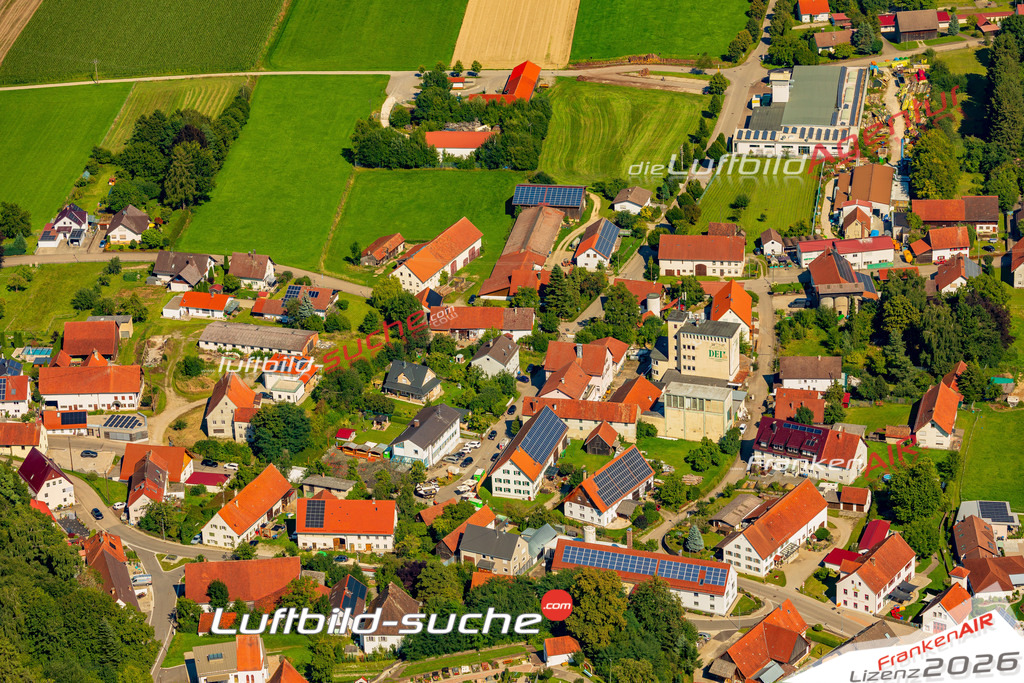 Luftaufnahme der Stadt Osterberg - Die Luftaufnahme wurde 2025 vom UL-Flugzeug heraus erstellt ( keine Drohne ) - Hochauflösende Luftaufnahme - für professionelle Ausdrucke geeignet. Die Geschenkidee !Mit Lizenz und Bildrechte bestellbar