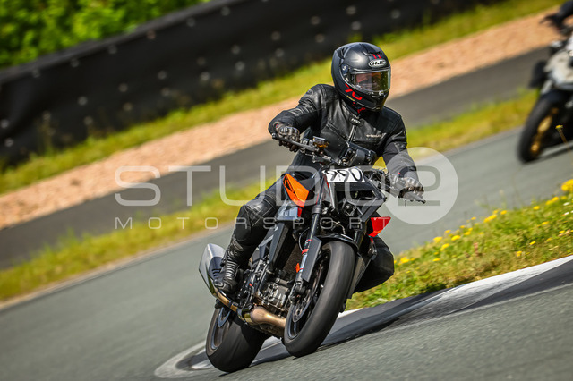 0990-260606BB-045_990 | Deine Full-Service-Agentur für ✔️Videoproduktionen und ✔️Motorsportfotografie Jetzt Angebot anfragen!