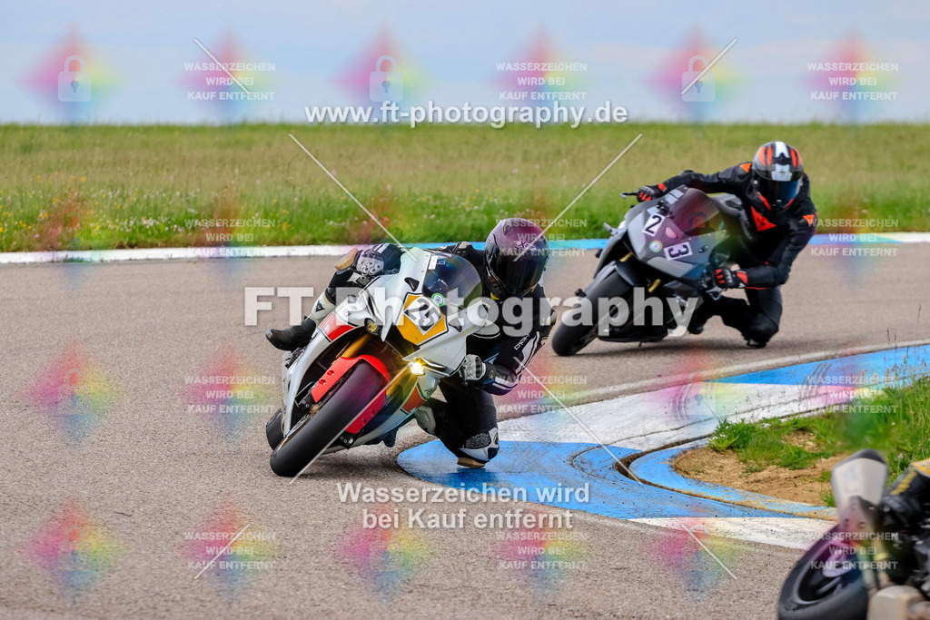 MotoTeam-2118 | Hier findet Ihr Bilder von Touristenfahrten auf der Nürburgring Nordschleife oder von anderen Veranstaltungen die ich besucht habe. Viel Spass beim Durch Schauen 