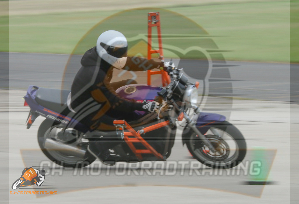 IMG_0337 | gh-motorradtraining-foto.de - Realisiert mit Pictrs.com