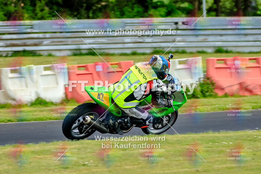 _OTO2516 | Hier findet Ihr Bilder von Touristenfahrten auf der Nürburgring Nordschleife oder von anderen Veranstaltungen die ich besucht habe. Viel Spass beim Durch Schauen 