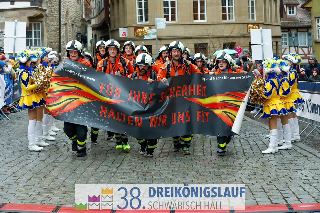 5km Roewisch Wohnbau Cup | 3 Koenigslauf 2024 5km Roewisch Wohnbau Cup - Realisiert mit Pictrs.com