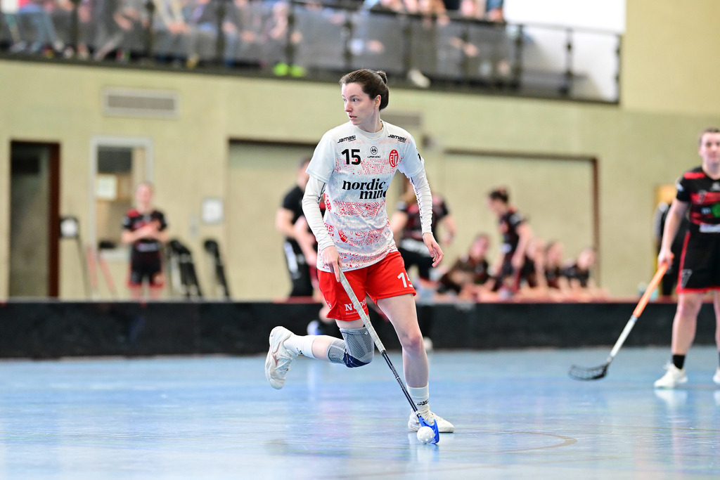 Floorball I Frauen I Saison 2023-2024 I 1. Frauen Floorball-Bundesliga I Playoffs 3. Spieltag I ETV Lady Piranhhas Hamburg - Dümptener Füchse | Der Sportfotograf. - Realisiert mit Pictrs.com