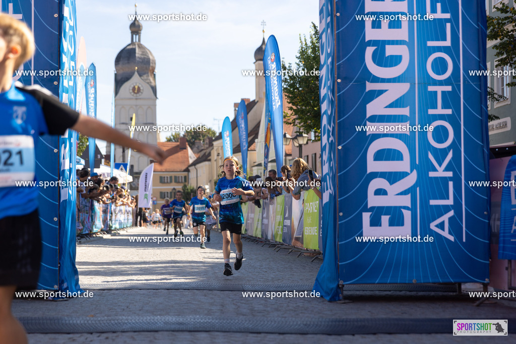 VJ__2900 | Stadtlauf Erding 2025 #stadtlauferding #erdingstadtlauf #stadtlauf_erding #laufmotivation #trisporterding #yourpictrs #sportshot_your_pictrs