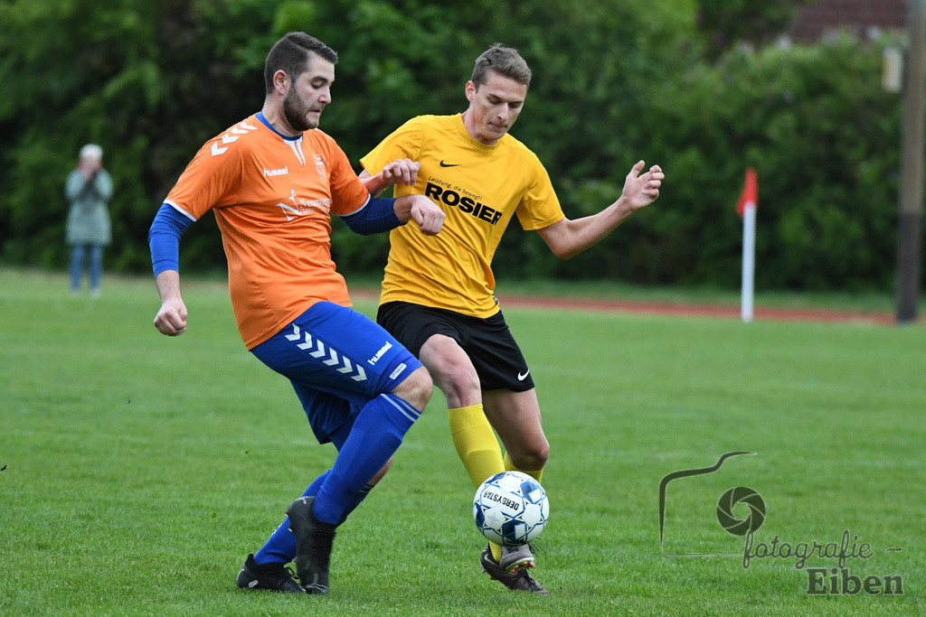 TuS Ofen-FC Ohmstede | Herren Kreispokal Halbfinale; TuS Ofen (orange)-FC Ohmstede (gelb) am 17.05.2023; in Ofen (Sportanlage Ofen), Photo: Philip Eiben 2023 - Realisiert mit Pictrs.com