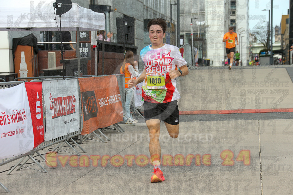 250920_1319_EX1_4054 | Sportfotografie im Rhein-Sieg Kreis, Köln, Bonn, NRW, Rheinland Pfalz, Hessen, etc. Unser Tätigkeitsfeld umfasst den Laufsport vom Volkslauf über den Marathon, Duathlon, Triathon bis zum Ultralauf wie Kölnpfad Ultra oder Schindertrail.