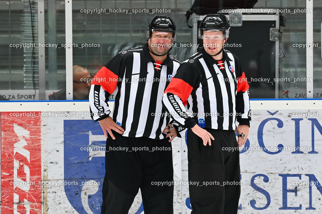 HDD Jesenice vs. EC Bregenzerwald 30.9.2022 | BULOVEC Miha, FAJDIGA Aleš, Referees
