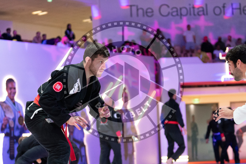 20231109PBB5271 | Fighters compete during the AJP World Professional Championship in the Mubadala Arena in Abu Dhabi, Arab United Emirates, on November 9, 2023.