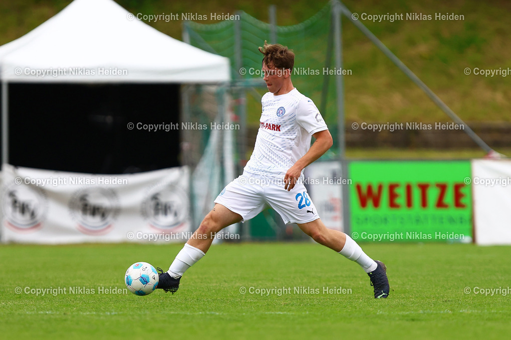 NH_JFVLübeckU19_HolsteinKielU19_SHFVLandespokal_29052025 | #28 Leland-Jordan Junge (Holstein Kiel U19)Fußball I Junioren I SHFV-Landespokal (A-Junioren) I Saison 2024-2025 I Finale I JFV Lübeck U19 - Holstein Kiel U19 I 29.05.2025 I Uwe-Seeler-Fußball-Park