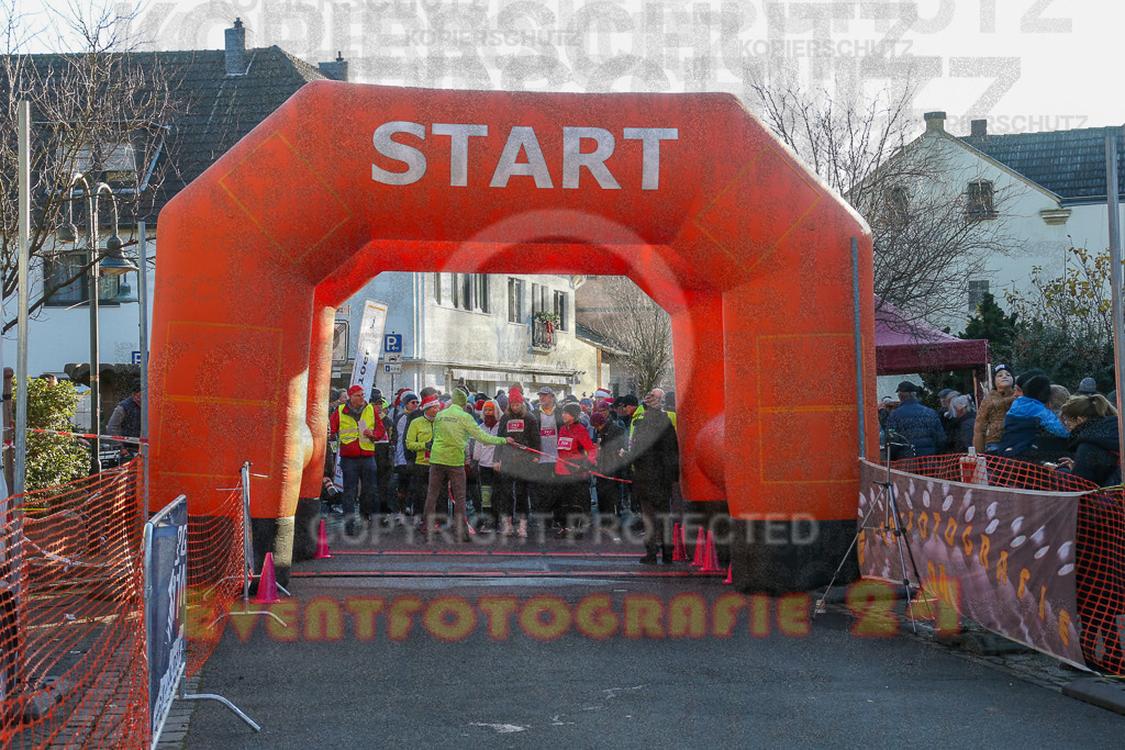 241201_1029_EX1_8208 | Sportfotografie im Rhein-Sieg Kreis, Köln, Bonn, NRW, Rheinland Pfalz, Hessen, etc. Unser Tätigkeitsfeld umfasst den Laufsport vom Volkslauf über den Marathon, Duathlon, Triathon bis zum Ultralauf wie Kölnpfad Ultra oder Schindertrail.