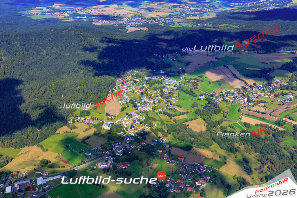 Die Luftaufnahme Wurmloch - Nagel wurde 2017 mittels Flugzeug (keine Drohne) erstellt. Perfekte Schärfe und Druck- Auflösung- Garantiert!