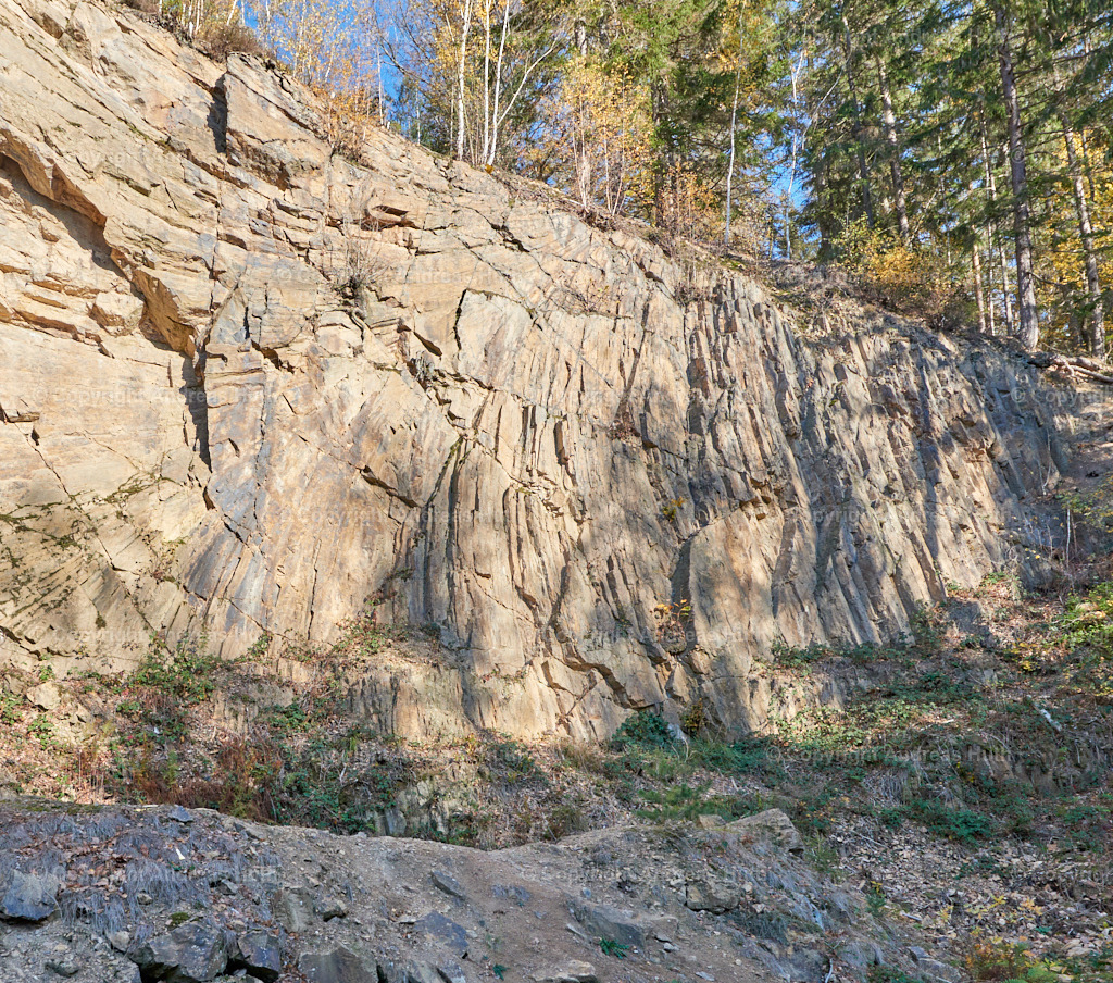 Am Porphyrfächer 01 | Bedeutsame Landschaften Deutschlands - Realisiert mit Pictrs.com