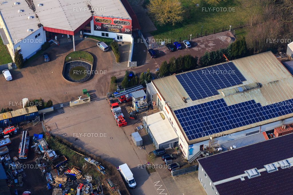 Buschurweg mit Zeich Metallbau GmbH, ArcoSYS Computervertriebs GmbH und Frey Metalltechnik, Inh. Dipl.-Ing. Matthias Frey e.K. http://www.zeich-metallbau.de/ https://www.arcosys.de/ https://www.frey-metalltechnik.de/impressum.html | Luftbild: Buschurweg mit Zeich Metallbau GmbH, ArcoSYS Computervertriebs GmbH und Frey Metalltechnik, Inh. Dipl.-Ing. Matthias Frey e.K. http://www.zeich-metallbau.de/ https://www.arcosys.de/ https://www.frey-metalltechnik.de/impressum.html im Ortsteil Minderslachen in Kandel im Bundesland Rheinland-Pfalz in Deutschland. Foto: IMG_104694.jpg vom 08.02.2018 durch Werner Riehm/FLY-FOTO.de - Realisiert mit Pictrs.com