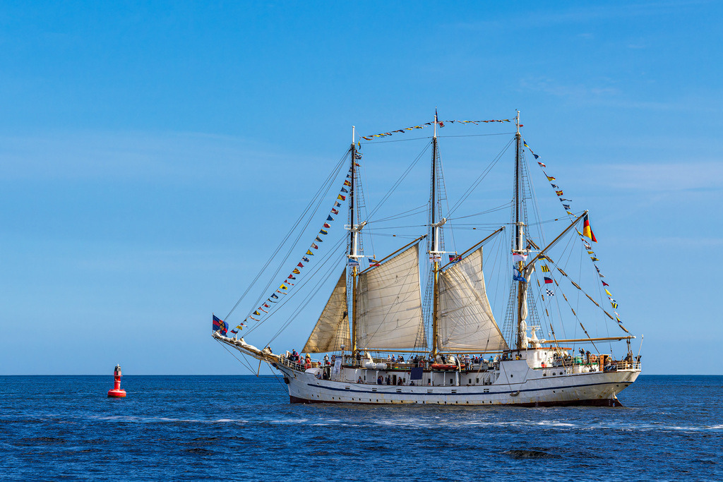 Segelschiffe auf der Ostsee während der Hanse Sail in Rostock | Segelschiffe auf der Ostsee während der Hanse Sail in Rostock.