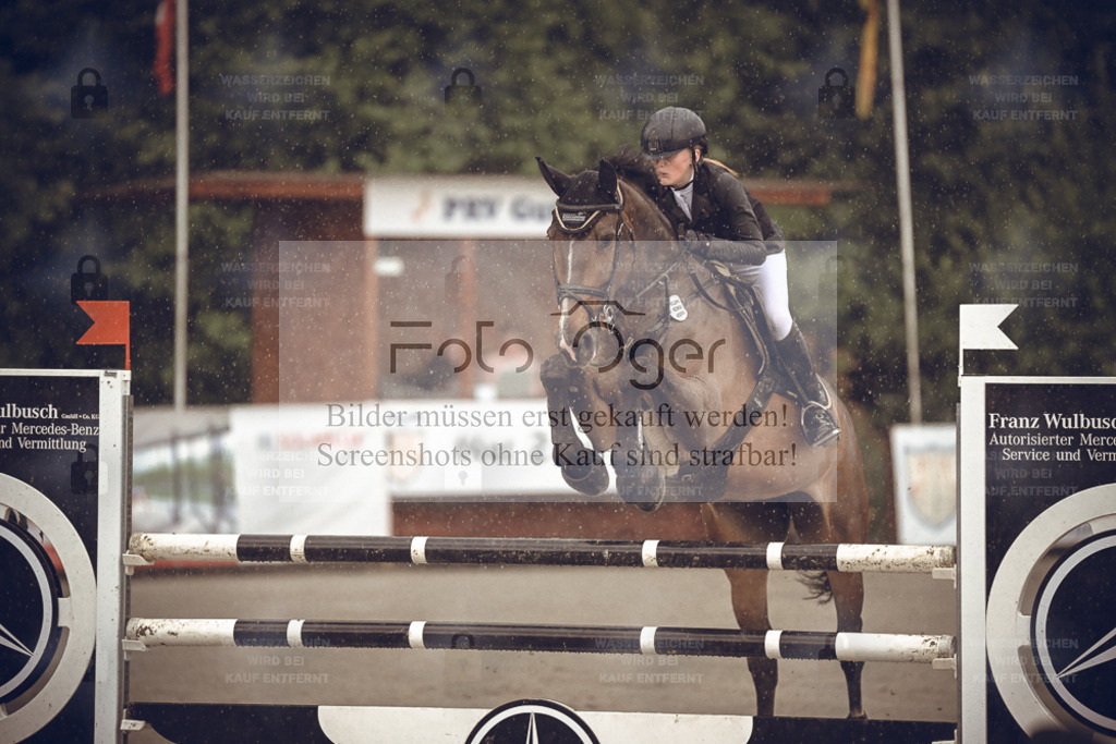 20240531-DOS_7569 | Entdecke hochwertige Reitturnierfotos von Foto Oger. Professionell, emotional und authentisch – jetzt Lieblingsmomente im Shop bestellen. - Realisiert mit Pictrs.com