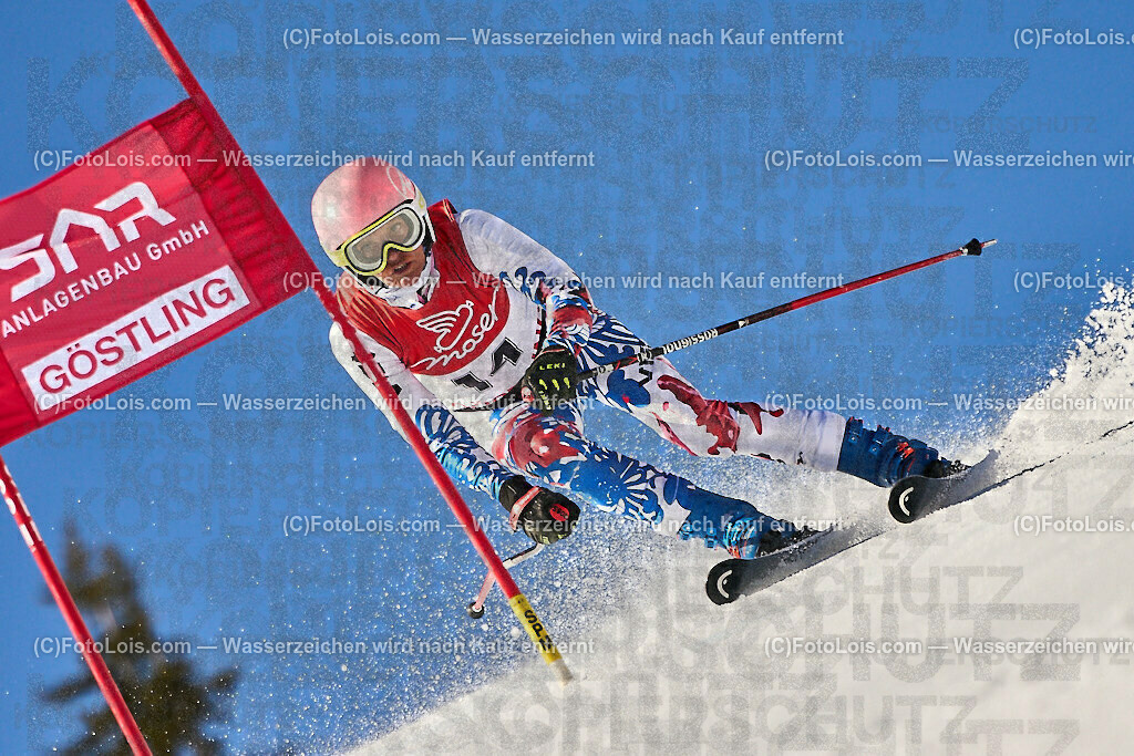 ALP4480_WCM-SuperGiant_Kat-C_Minciotti Eleonora | (C)FotoLois.com, Alois Spandl, World Criterium Masters Ski Alpin 2023 Hochkar, SuperGiantSlalom, Kategorie C, Mi 22. März 2023.