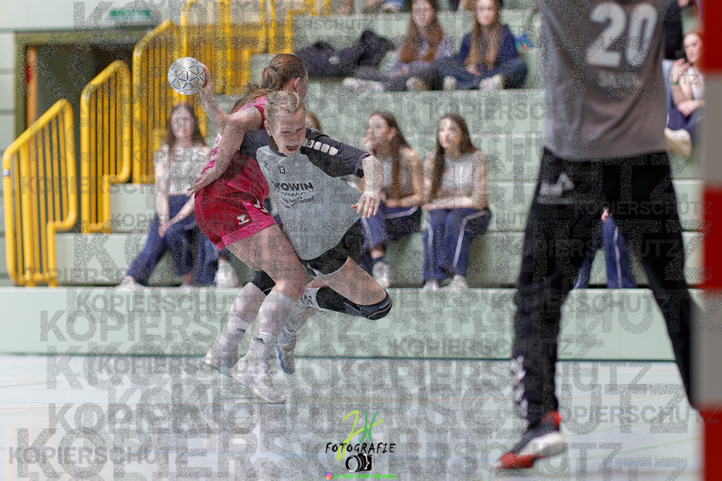 Hessenmeisterschaft wJC - Spiel um Platz 3; TuS Kriftel - SG Schenklengsfeld | Hessenmeisterschaft wJC - Spiel um Platz 3; TuS Kriftel - SG Schenklengsfeld am 22.03.2025 in Biedenkopf (Sporthalle Lahntalschule)Photo © 2025 - Jörg Heinrich - Realisiert mit Pictrs.com