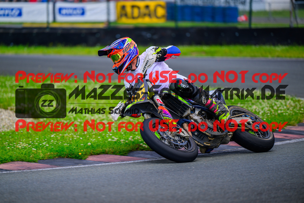 MaZZes_FotoMatrix_240623_6021986_5622 | S2