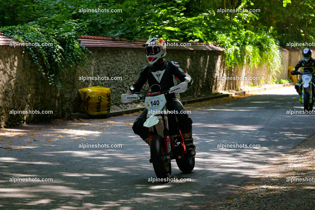 P1036723 | Erleben Sie atemberaubende, hochqualitative Fotos Ihrer Fahrt entlang der malerischen Alpenstraßen. Besuchen Sie alpineshots.com, um professionelle Aufnahmen Ihrer unvergesslichen Reise zu finden und zu kaufen - Realisiert mit Pictrs.com