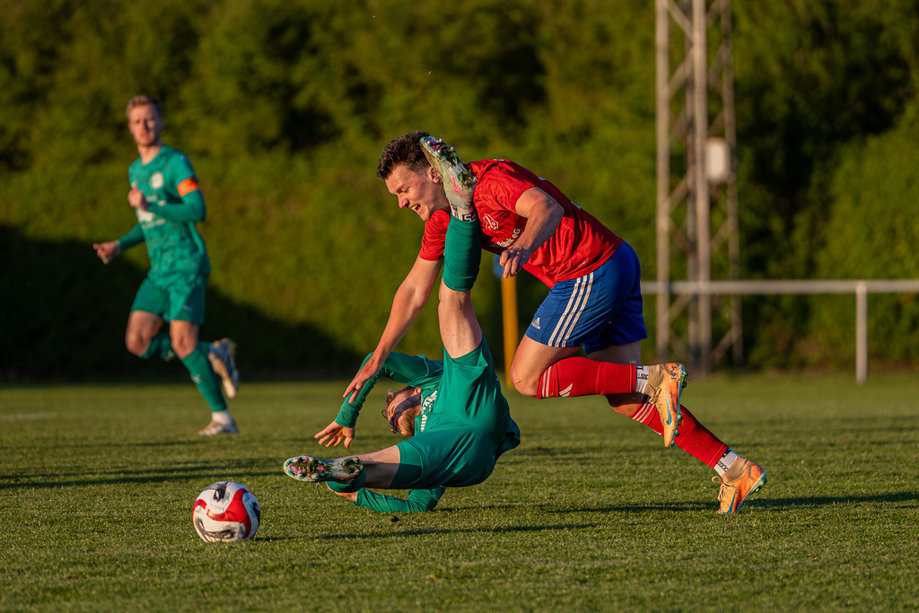 Fußball I Herren I Saison 2025-2026 I Landesliga Weser-Ems I 17. Spieltag I TV Dinklage - VfR Voxtrup I 12600 | jns.sportfotos - Realisiert mit Pictrs.com