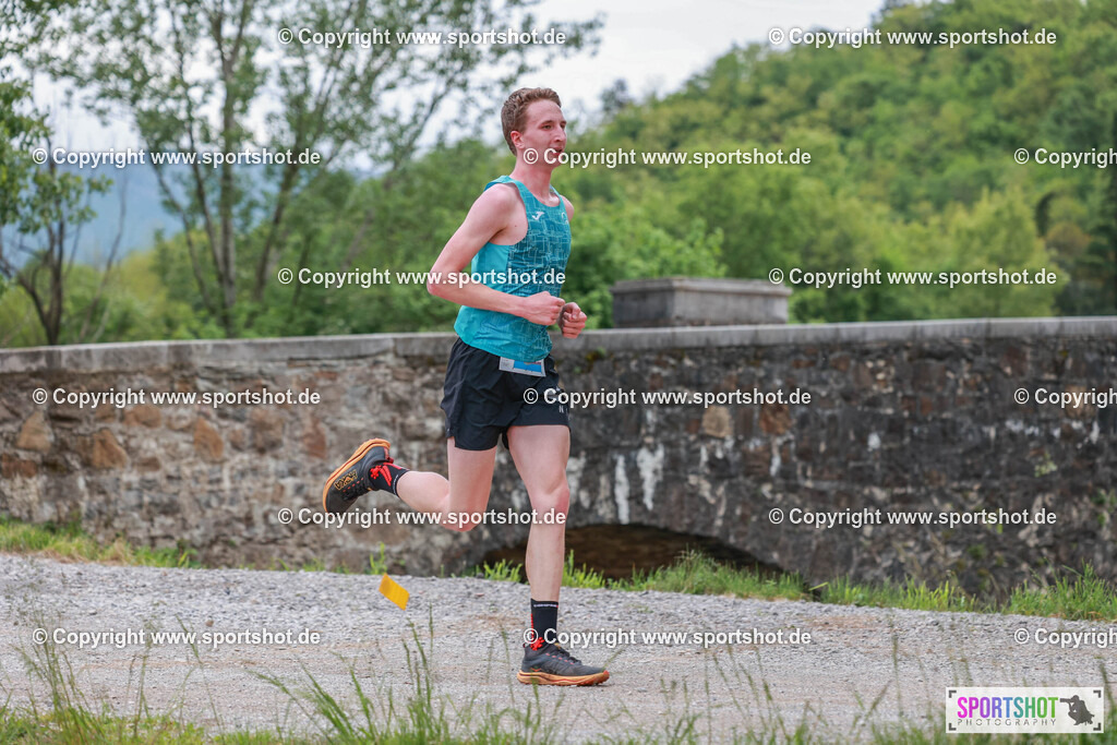 6R3A1825 | Ultra Trail Vipava Valley - Slovenia Trail Running 2024                                                        @Ultra Trail Vipava Valley - Slovenia             @Sportshotphotography                                  PhotoCredit : www.sportshot.de