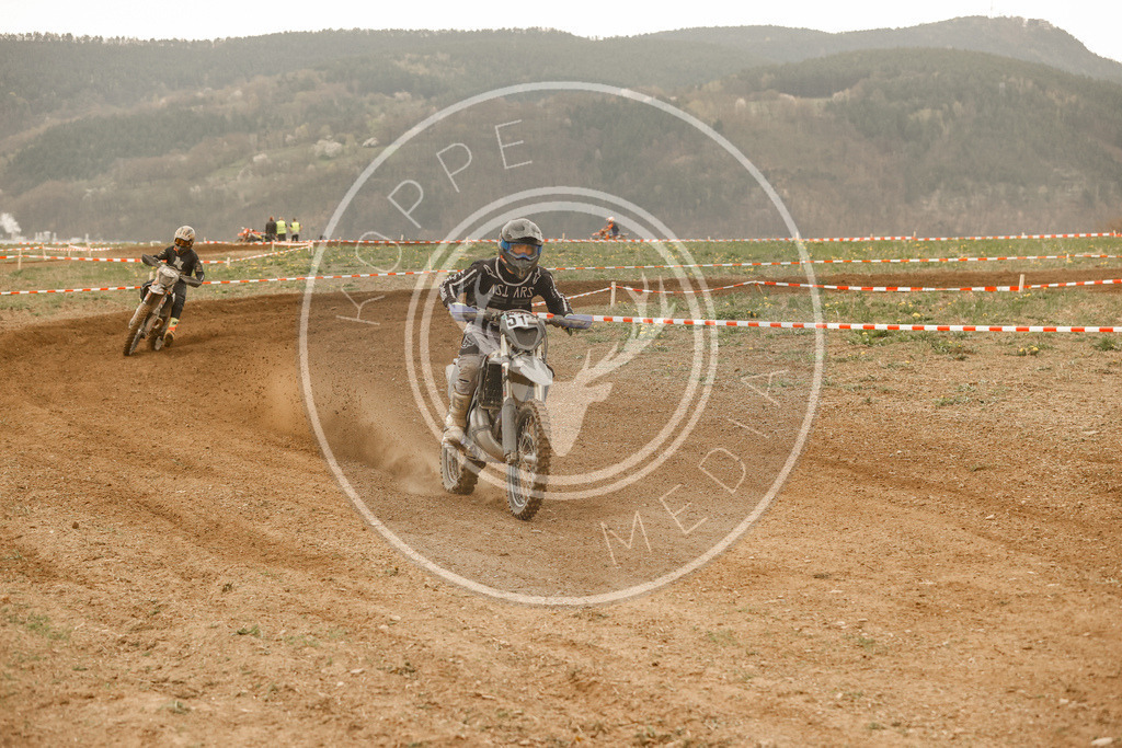 2TaktLauf2-300 | koppe-media - Realisiert mit Pictrs.com